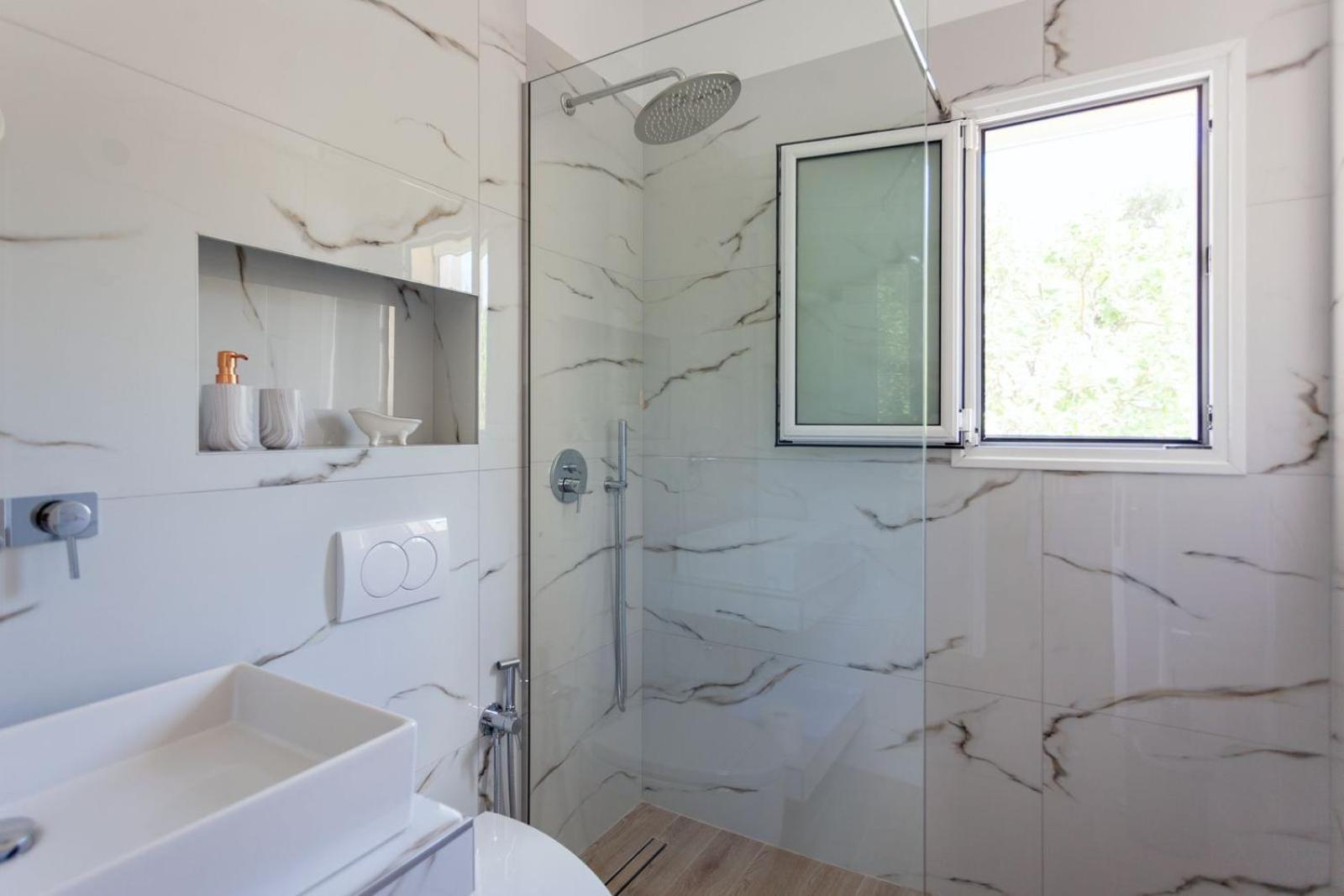Zacharias Apartments هيماري المظهر الخارجي الصورة