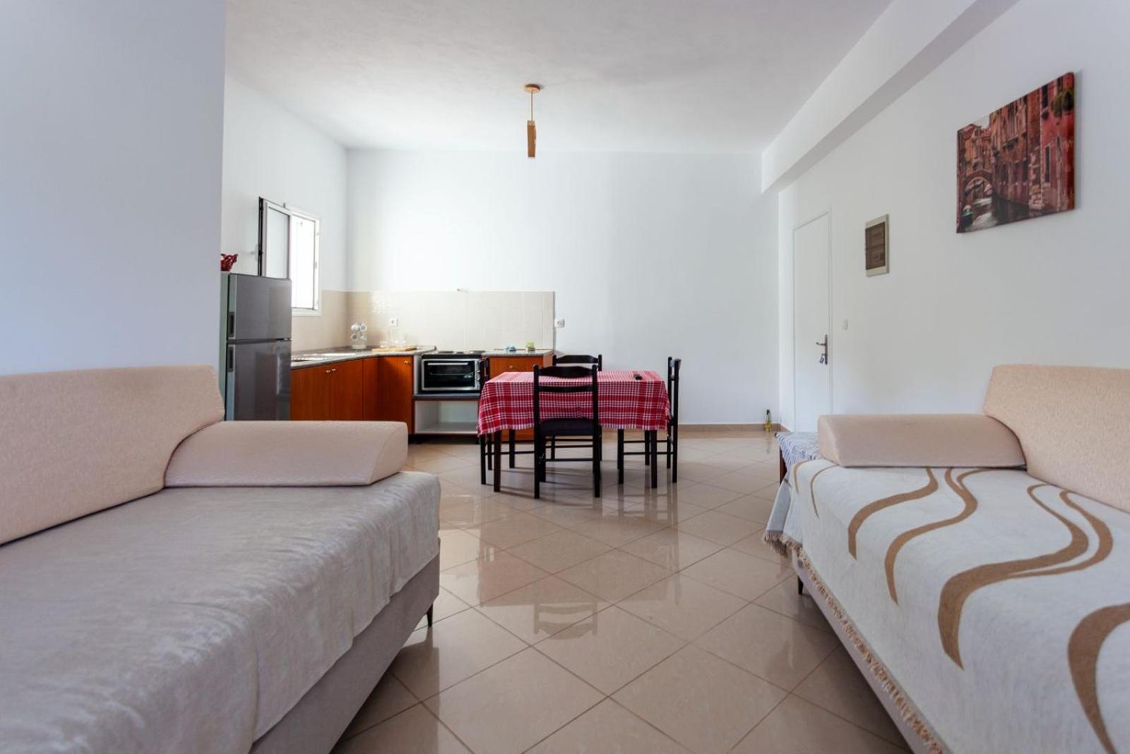Zacharias Apartments هيماري المظهر الخارجي الصورة
