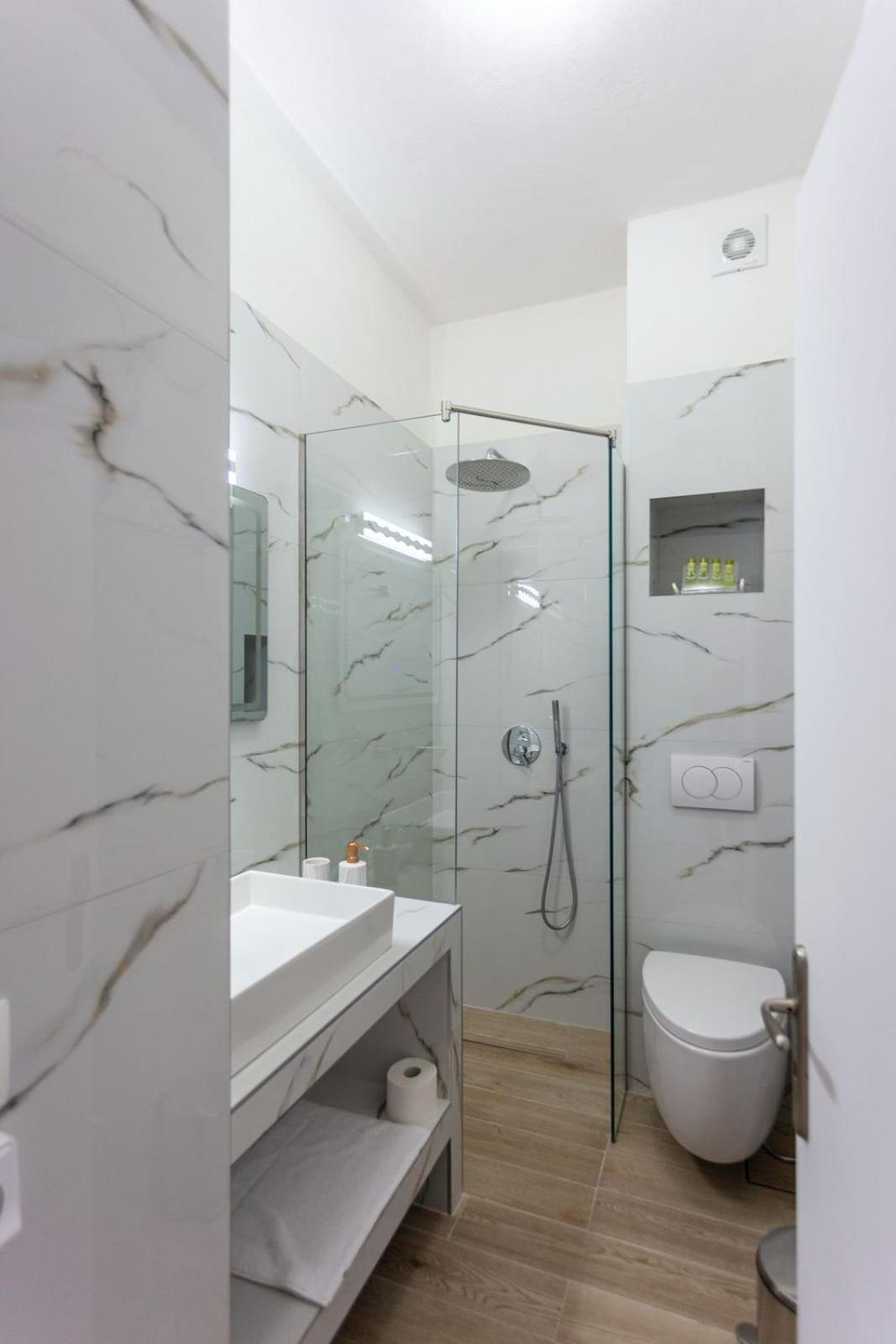 Zacharias Apartments هيماري المظهر الخارجي الصورة
